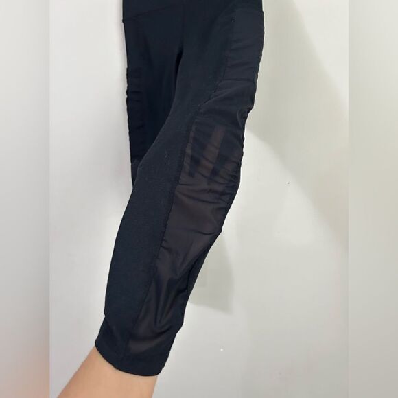 Fabletics Black Cropped High Waist Leggings Mesh Side Panel - Picture 3 of 7